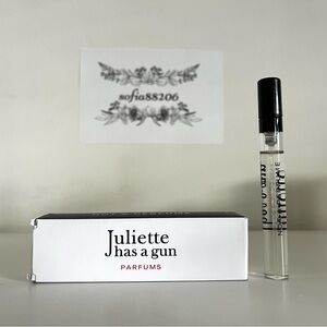 Juliette By Juliette has a gun Travel Spray